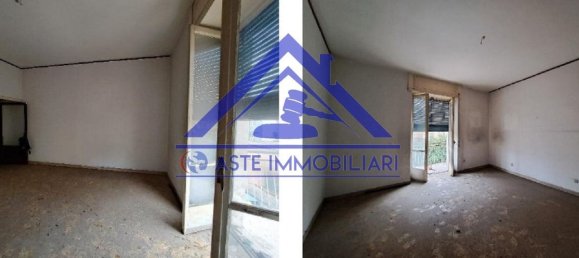 Apartamento T3 em Naples, Italy N.º 334776 9