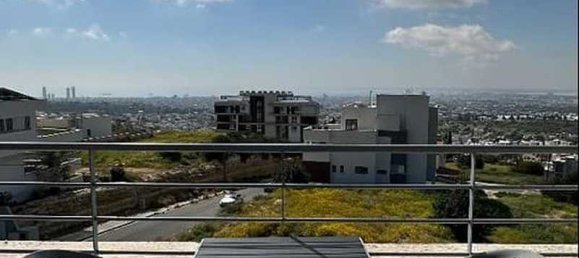 Propiedad comercial de 6 dormitorios en Limassol, Cyprus No. 105818 10