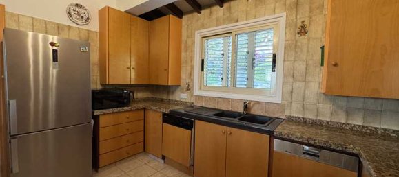 Коммерческая недвижимость с 3 спальнями в Протарас, Кипр № 20382 13