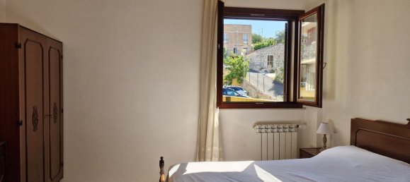 4 rooms Apartment in Modica, Italy No. 284204 9
