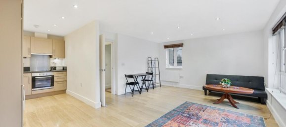 1 bedroom Apartment in London, United Kingdom No. 9899 4