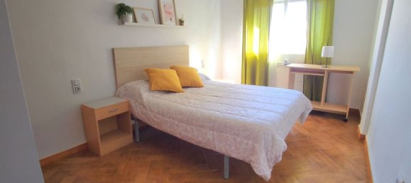 2 bedrooms Apartment in Granada, Spain No. 137647 10