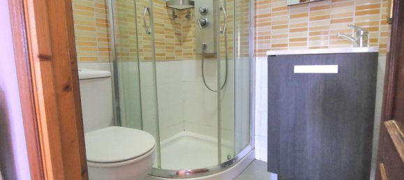 2 bedrooms Apartment in Granada, Spain No. 137647 3