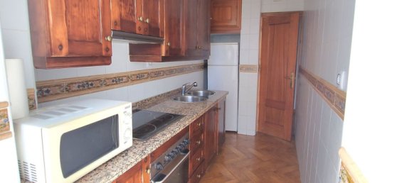 2 bedrooms Apartment in Granada, Spain No. 137647 8