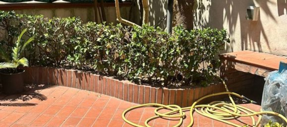 5 bedrooms House in Torre Annunziata, Italy No. 341281 19