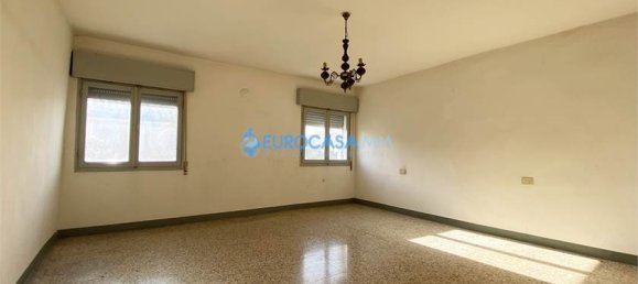 7 bedrooms House in Rolo, Italy No. 59559 39