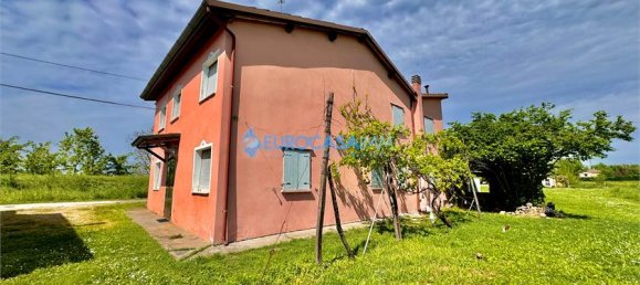 7 bedrooms House in Rolo, Italy No. 59559 26
