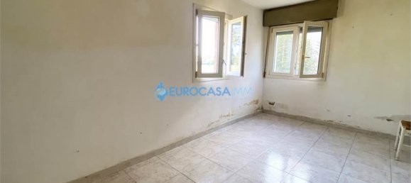 7 bedrooms House in Rolo, Italy No. 59559 41