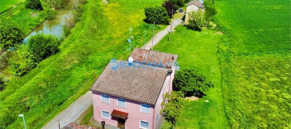 7 bedrooms House in Rolo, Italy No. 59559 32