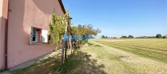 7 bedrooms House in Rolo, Italy No. 59559 36