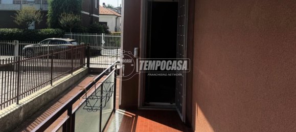 Apartamento de 4 habitaciónes en Seveso, Italy No. 305120 11