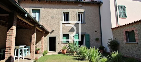 384m² Building in Bagnacavallo, Italy No. 289748 28