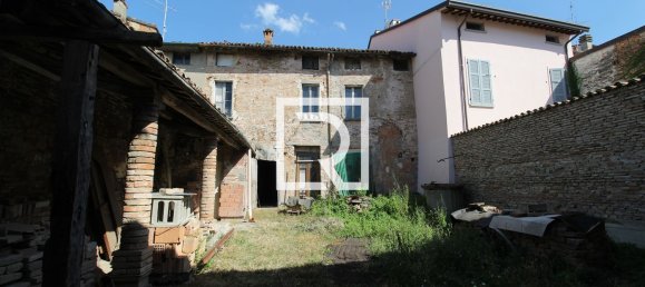 384m² Building in Bagnacavallo, Italy No. 289748 27