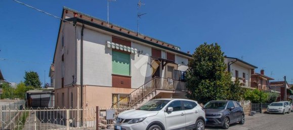 4 bedrooms Villa in Ravenna, Italy No. 285319 2