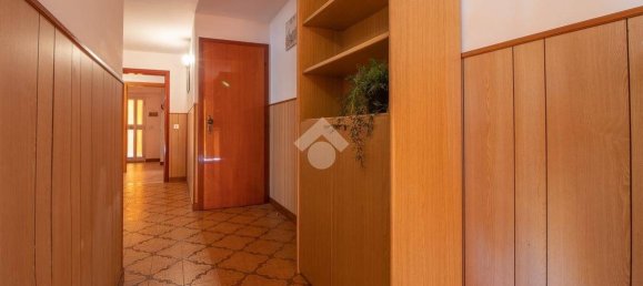 4 bedrooms Villa in Ravenna, Italy No. 285319 10