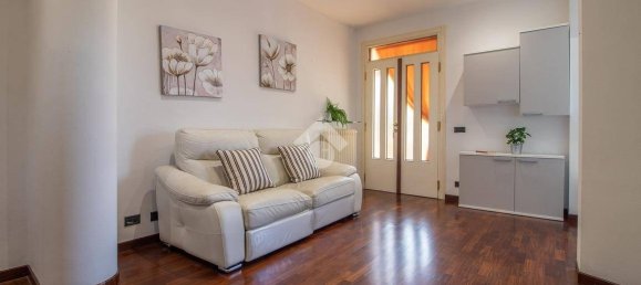 4 bedrooms Villa in Ravenna, Italy No. 285319 25