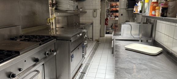 120m² Commercial property in Clermont-Ferrand, France No. 355827 4