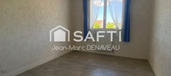 4 Schlafzimmer Haus in Richelieu, France, Nr. 301550 8