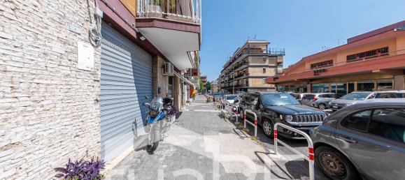 1 room Office in Rome, Italy No. 292183 18