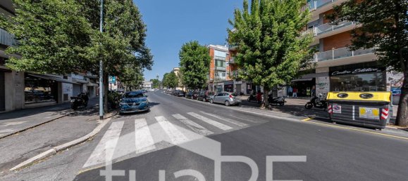 1 room Office in Rome, Italy No. 292183 13