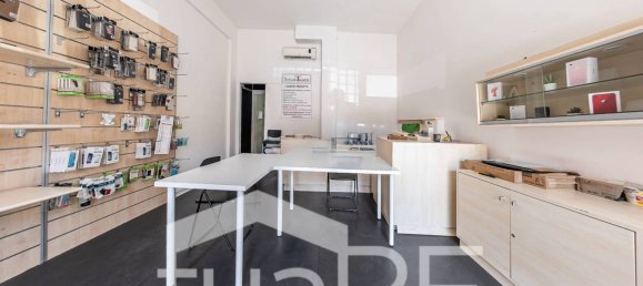 1 room Office in Rome, Italy No. 292183 16