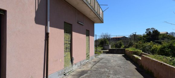 Edificio en Acireale, Italy 210 m² No. 372376 4