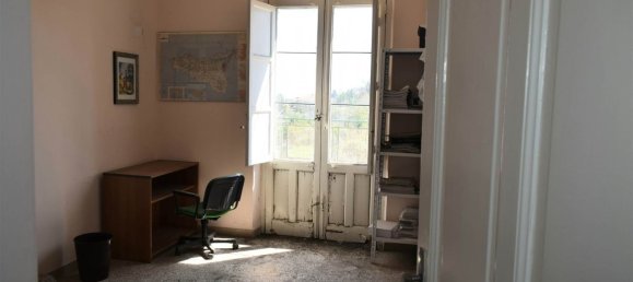 Edificio en Acireale, Italy 210 m² No. 372376 18