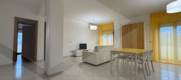 2 rooms Apartment in Vasto, Italy No. 19884 2