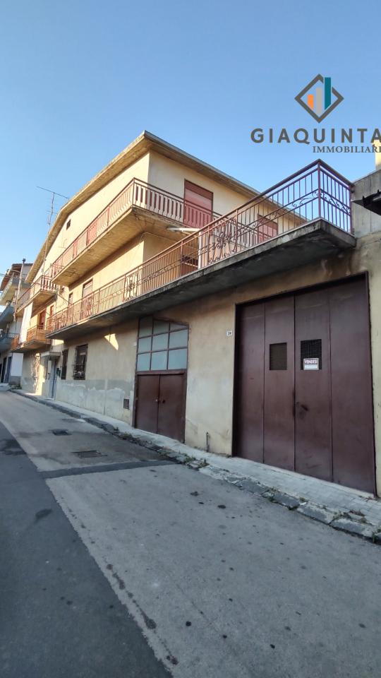 4 rooms Apartment in Palagonia, Italy No. 232443
