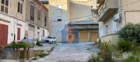 5 rooms Apartment in Castelvetrano, Italy No. 24521 2