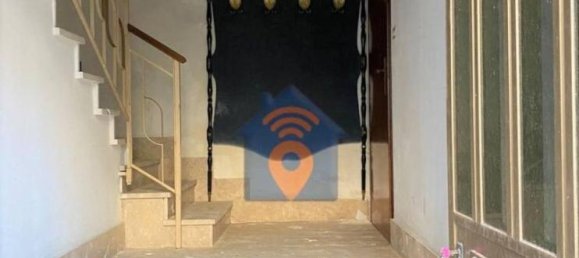 5 rooms Apartment in Castelvetrano, Italy No. 24521 3