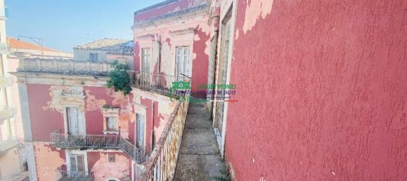 10-Zimmer Haus in Ragusa, Italy, Nr. 216958 5