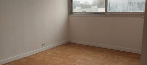 Apartamento de 2 dormitorios en Nogent-sur-Oise, France No. 157468 4