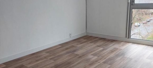 Apartamento de 2 dormitorios en Nogent-sur-Oise, France No. 157468 21