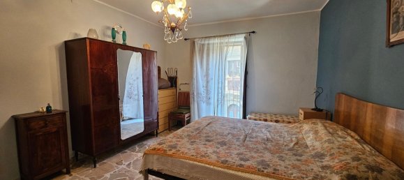 8 bedrooms Castles in Montalbano Elicona, Italy No. 311041 10