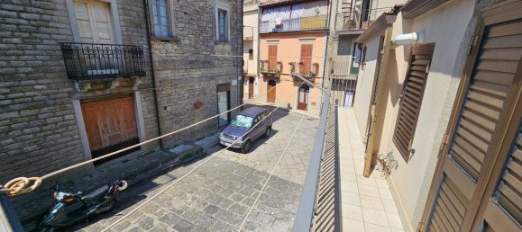 8 bedrooms Castles in Montalbano Elicona, Italy No. 311041 22