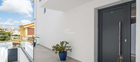 Casa de 4 dormitorios en Cascais, Portugal No. 265451 5