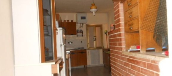 7 rooms Villa in Teano, Italy No. 71659 4