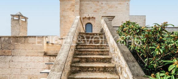 Дом с 15 спальнями в Вилла Кастелли, Италия № 127244 8