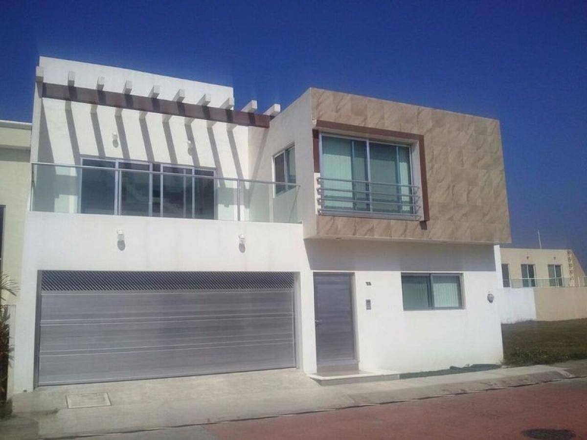 4 bedrooms House in Veracruz, Mexico No. 218323