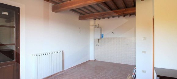3 rooms Apartment in Chianni, Italy No. 24116 5
