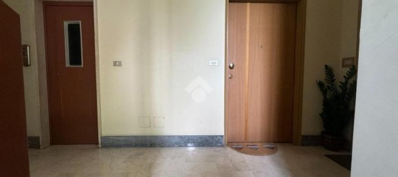 Apartamento de 3 divisões em Verzuolo, Italy N.º 22023 21