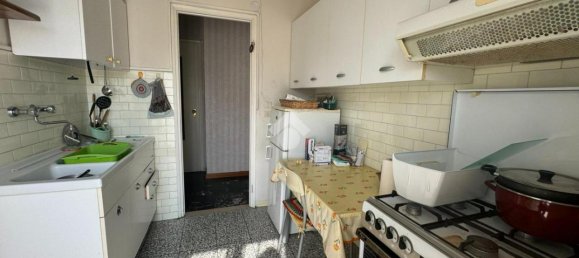 Apartamento de 3 divisões em Verzuolo, Italy N.º 22023 10
