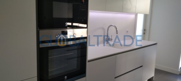 4 Schlafzimmer Wohnung in Porto, Portugal, Nr. 78907 13