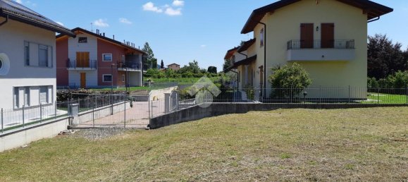 Grundstück in Garbagnate Monastero, Italy 900m², Nr. 78304 6