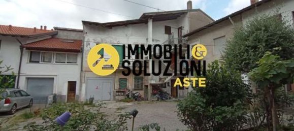 2-salle Appartement à Cuggiono, Italy No. 153994 3