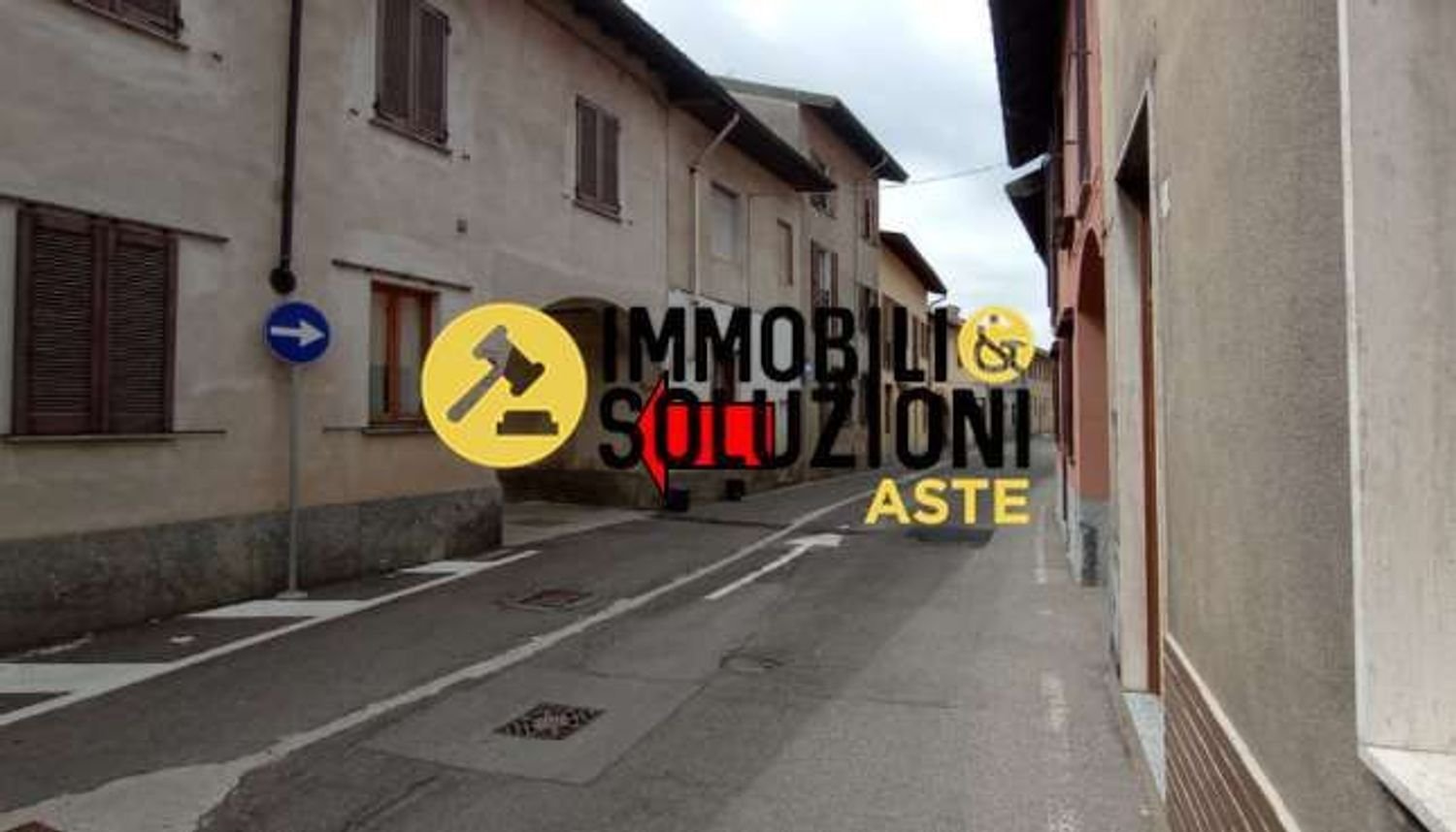 2-salle Appartement à Cuggiono, Italy No. 153994