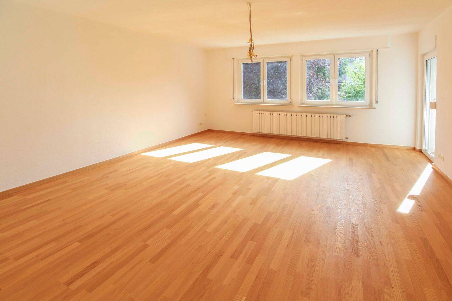 3 chambres Appartement à Stuttgart, Germany No. 316048