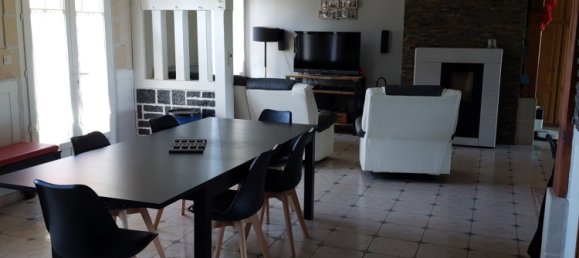 Casa de 5 habitaciónes en Trigueres, France No. 160696 13