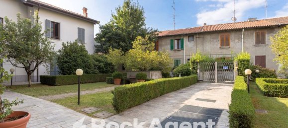 3 bedrooms Penthouse in Trezzo sull'Adda, Italy No. 264857 33